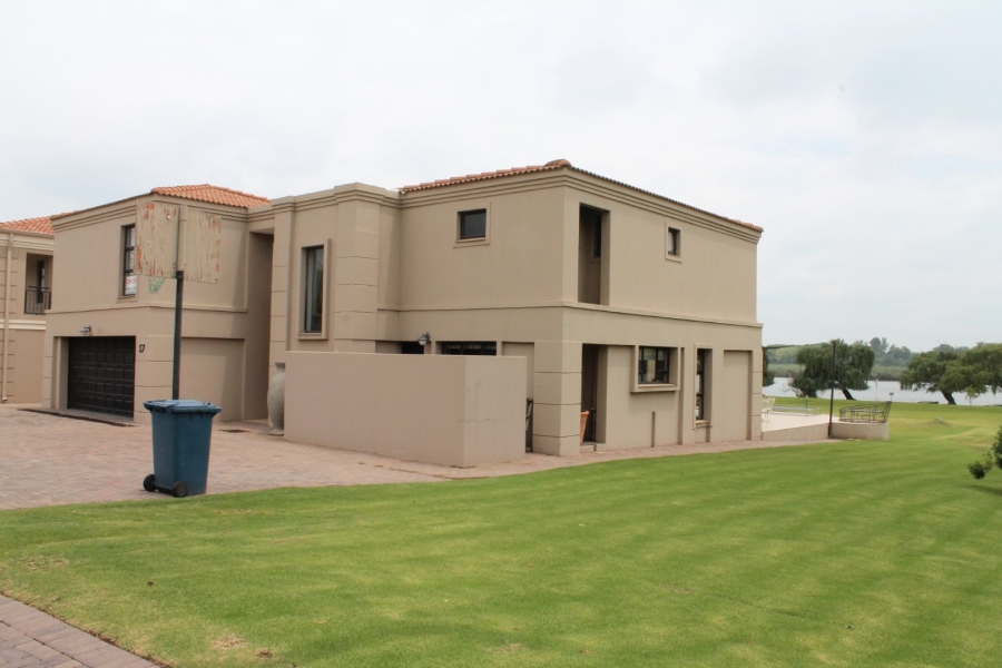 5 Bedroom Property for Sale in Sasolburg Free State